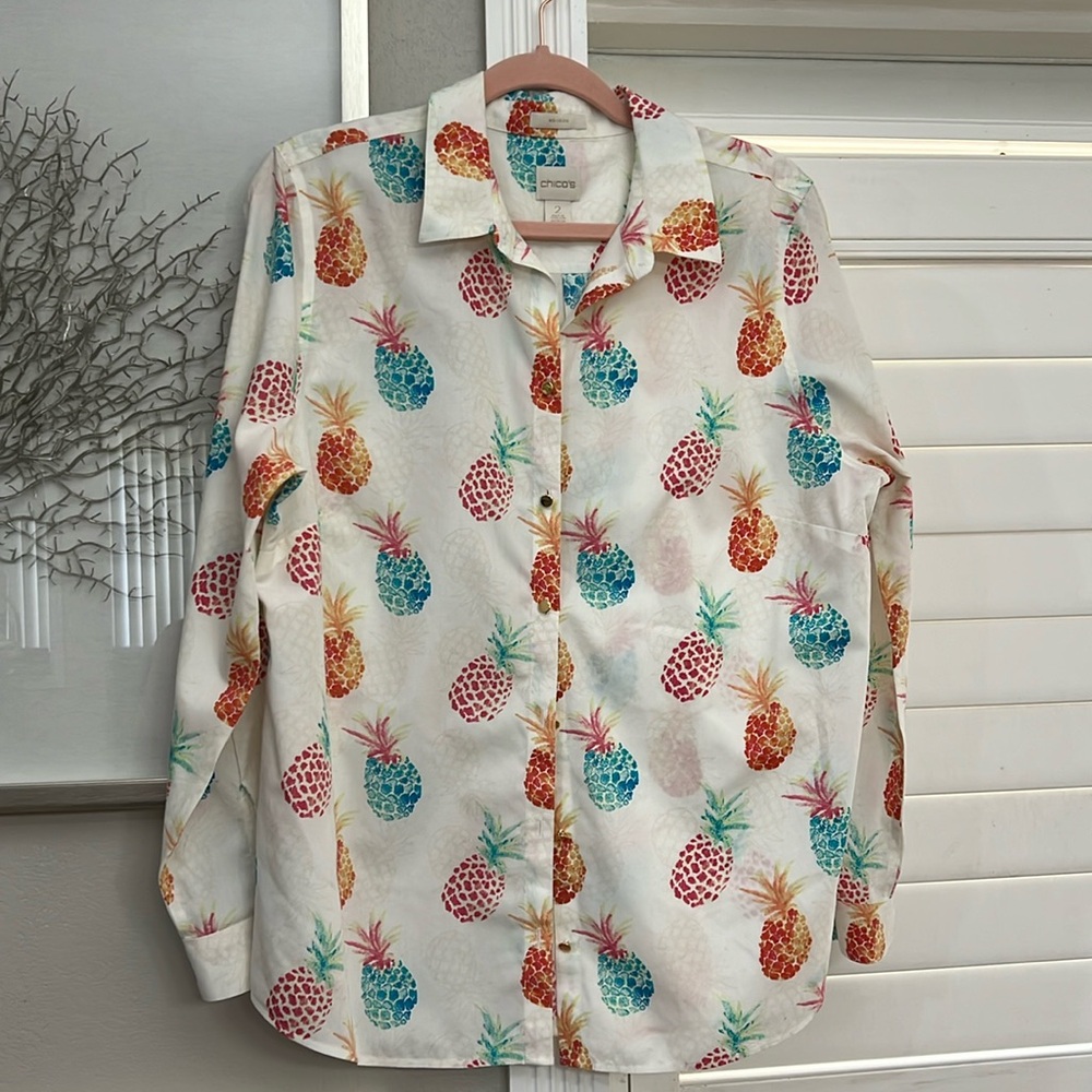 NWOT Chico’s Pineapple Blouse